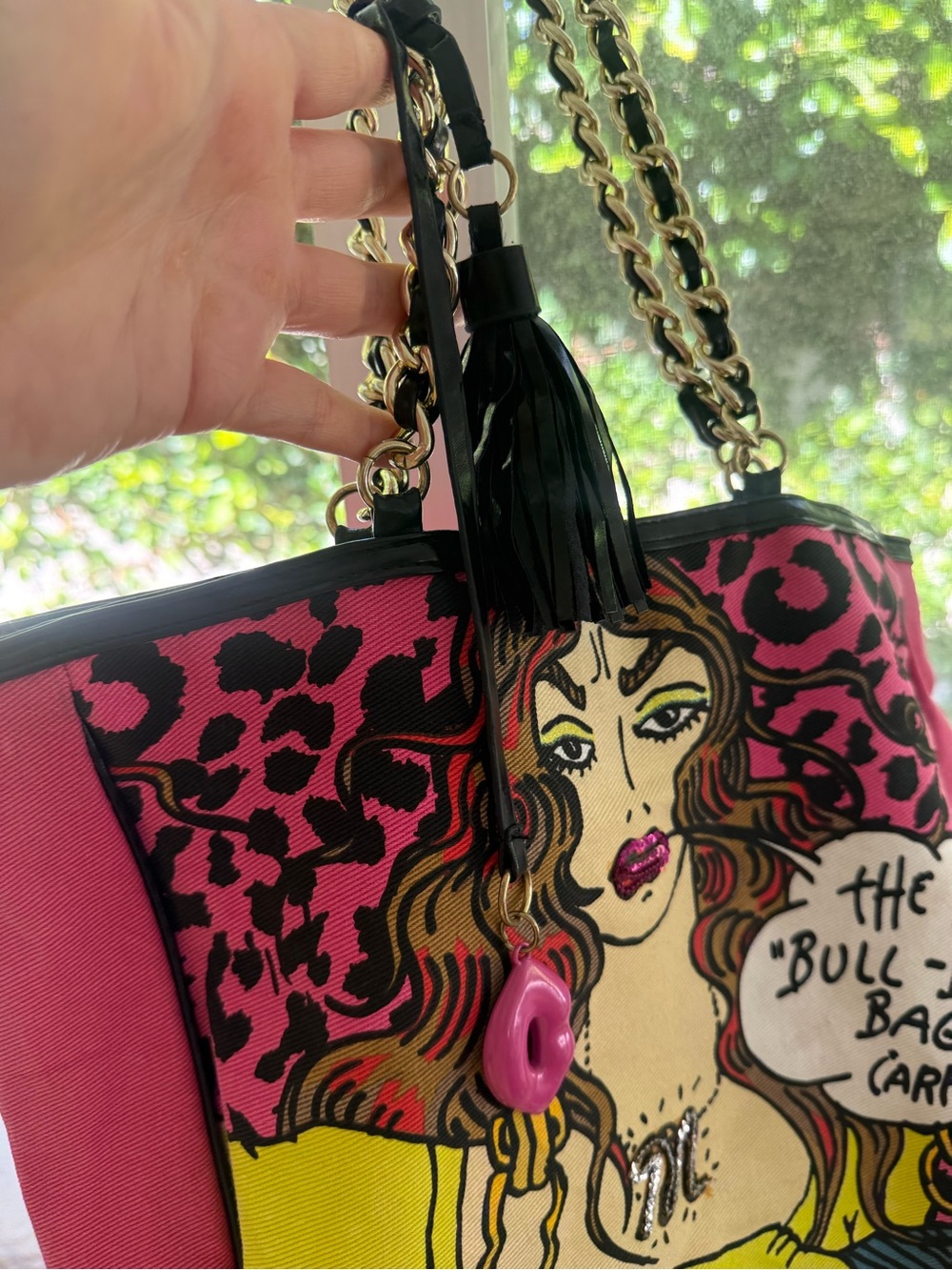 Vintage Y2K Indie Sleaze Betsey Johnson Betseyville Bulldog Tote with Charms - Picture 3 of 16